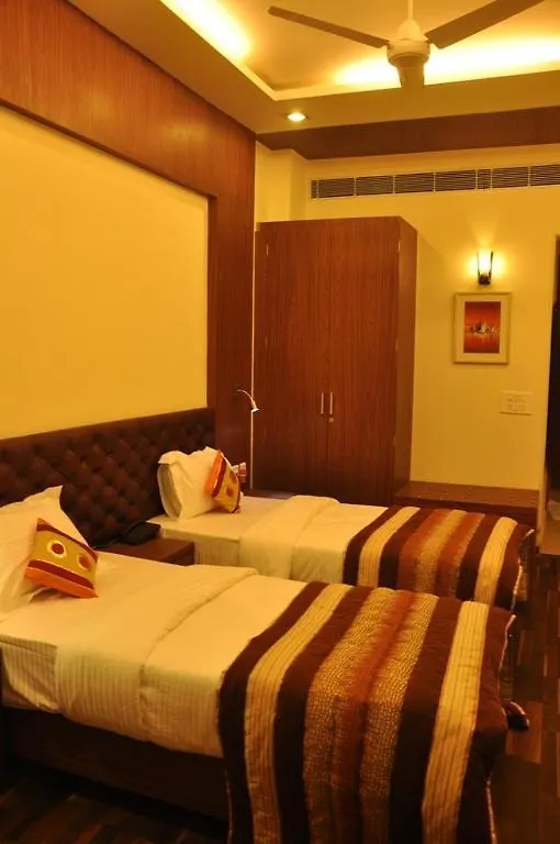 Imperial Pacific Hotel غورغاون