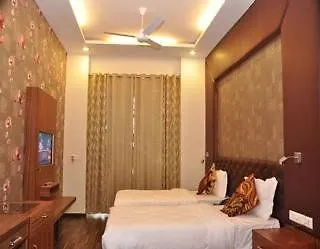 Imperial Pacific Hotel غورغاون