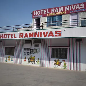 hotel-ramnivas.udaipurhotels.org/